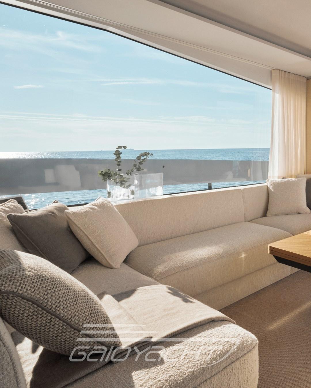 azimut Seadeck 7