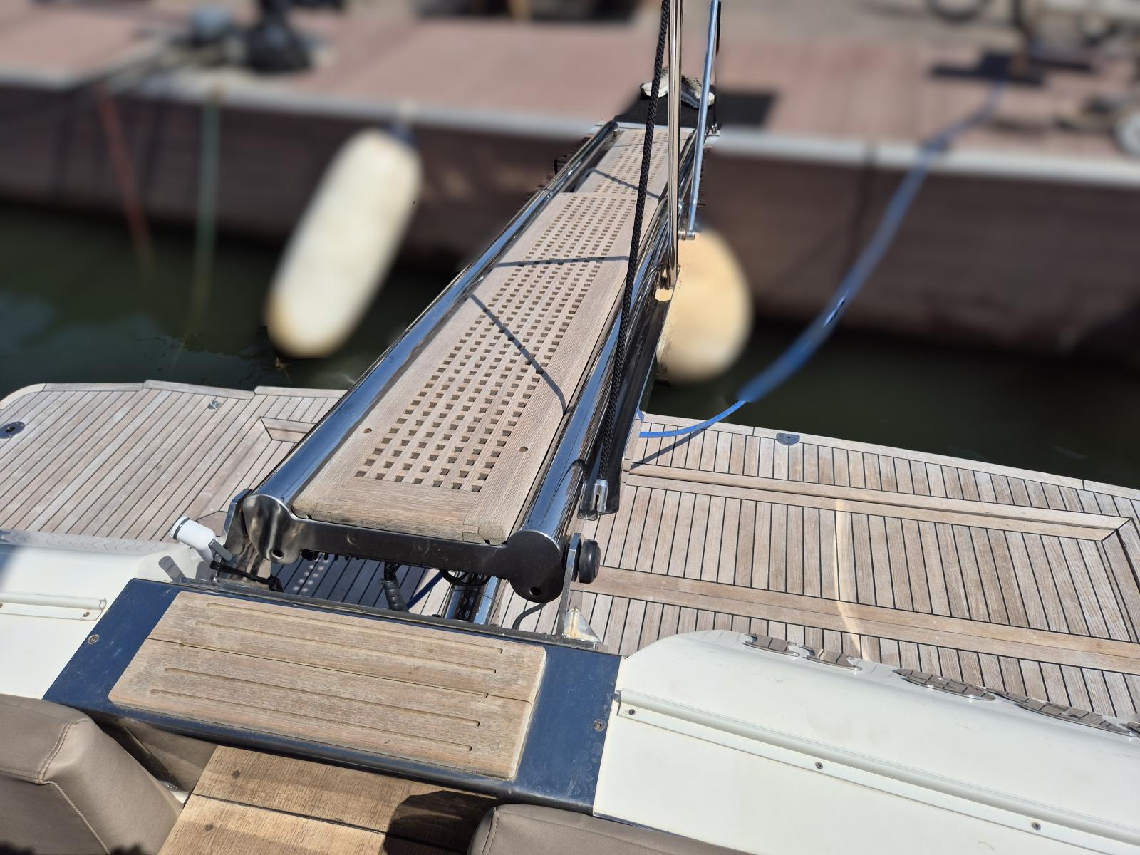 ferretti yachts 620