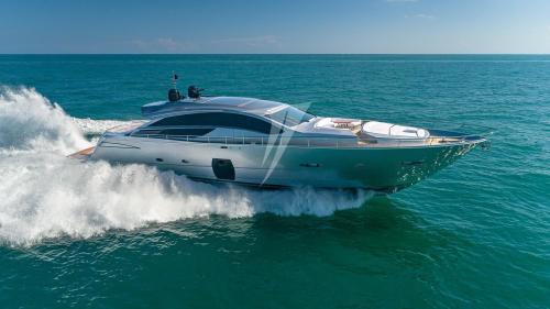 Pershing 80'