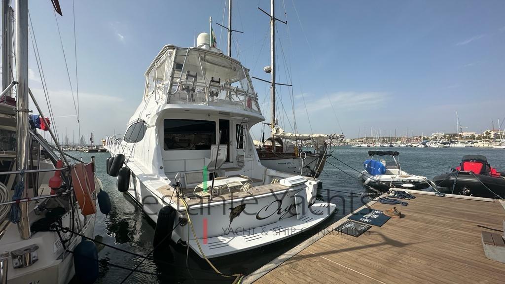 hatteras 64 convertible