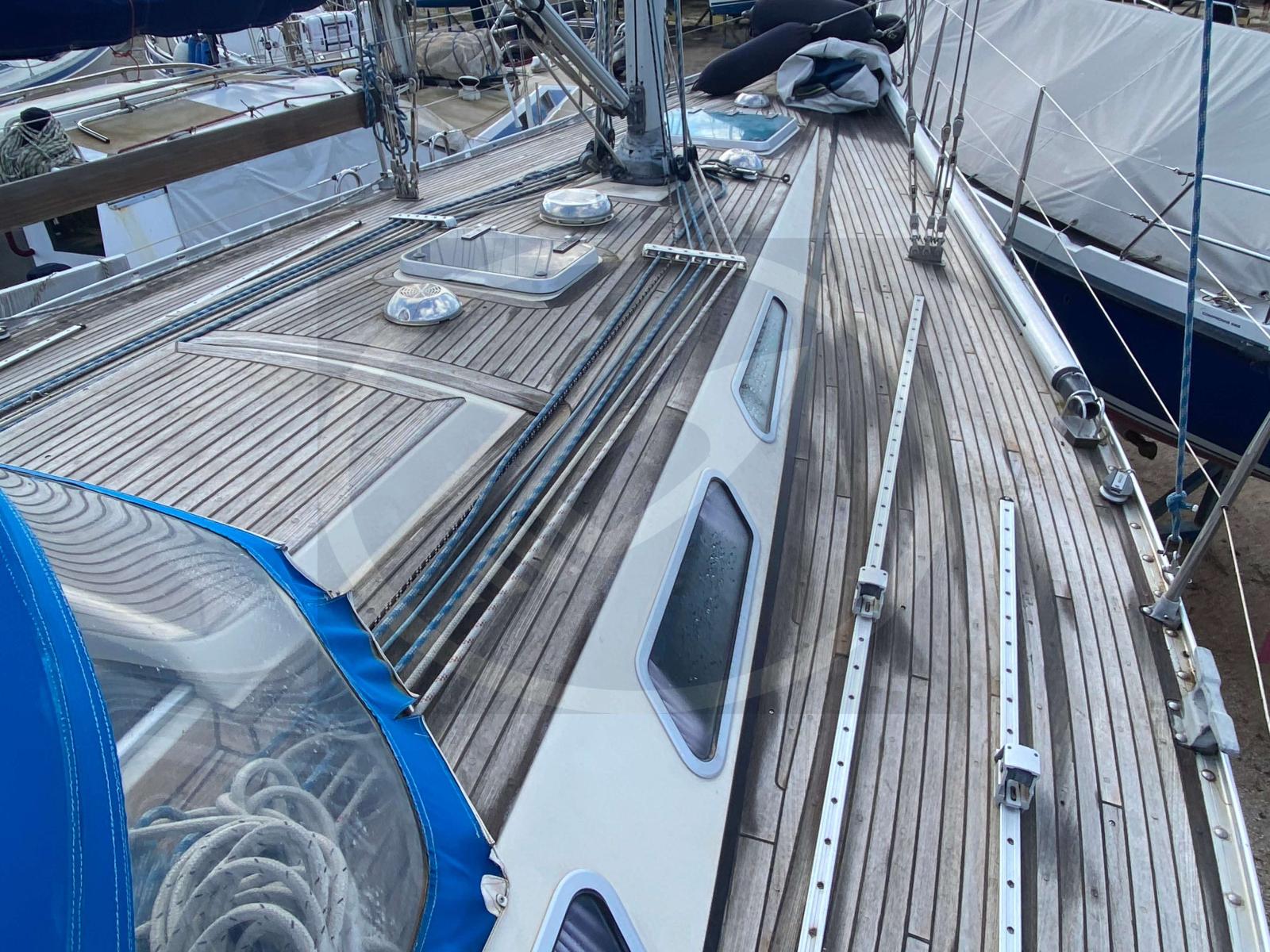 comfortina yachts 39