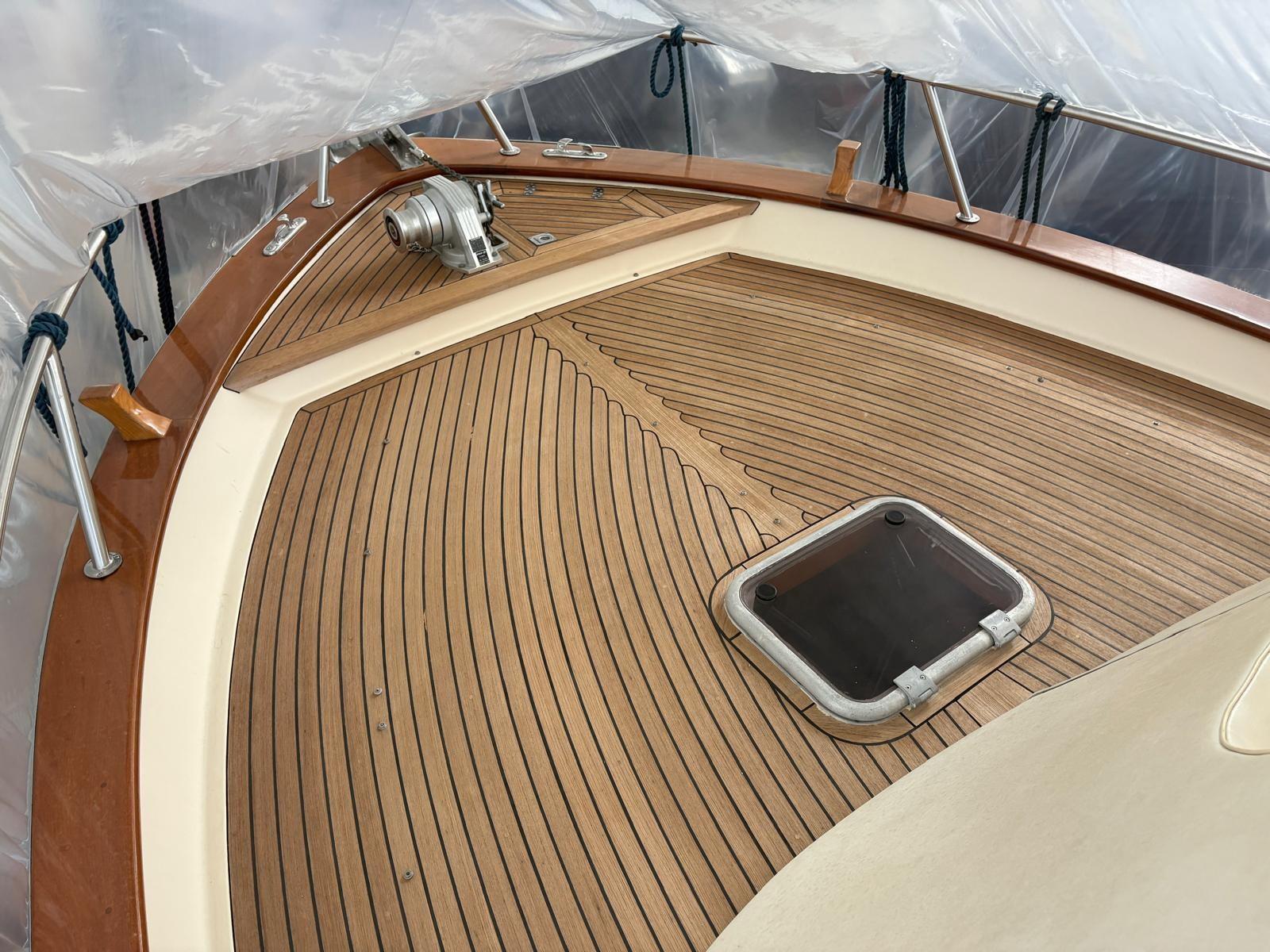 apreamare Aprea 750 midcabin