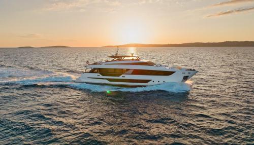 Ferretti yachts 1000