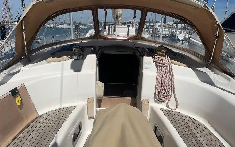 bavaria yachts 42 cruiser