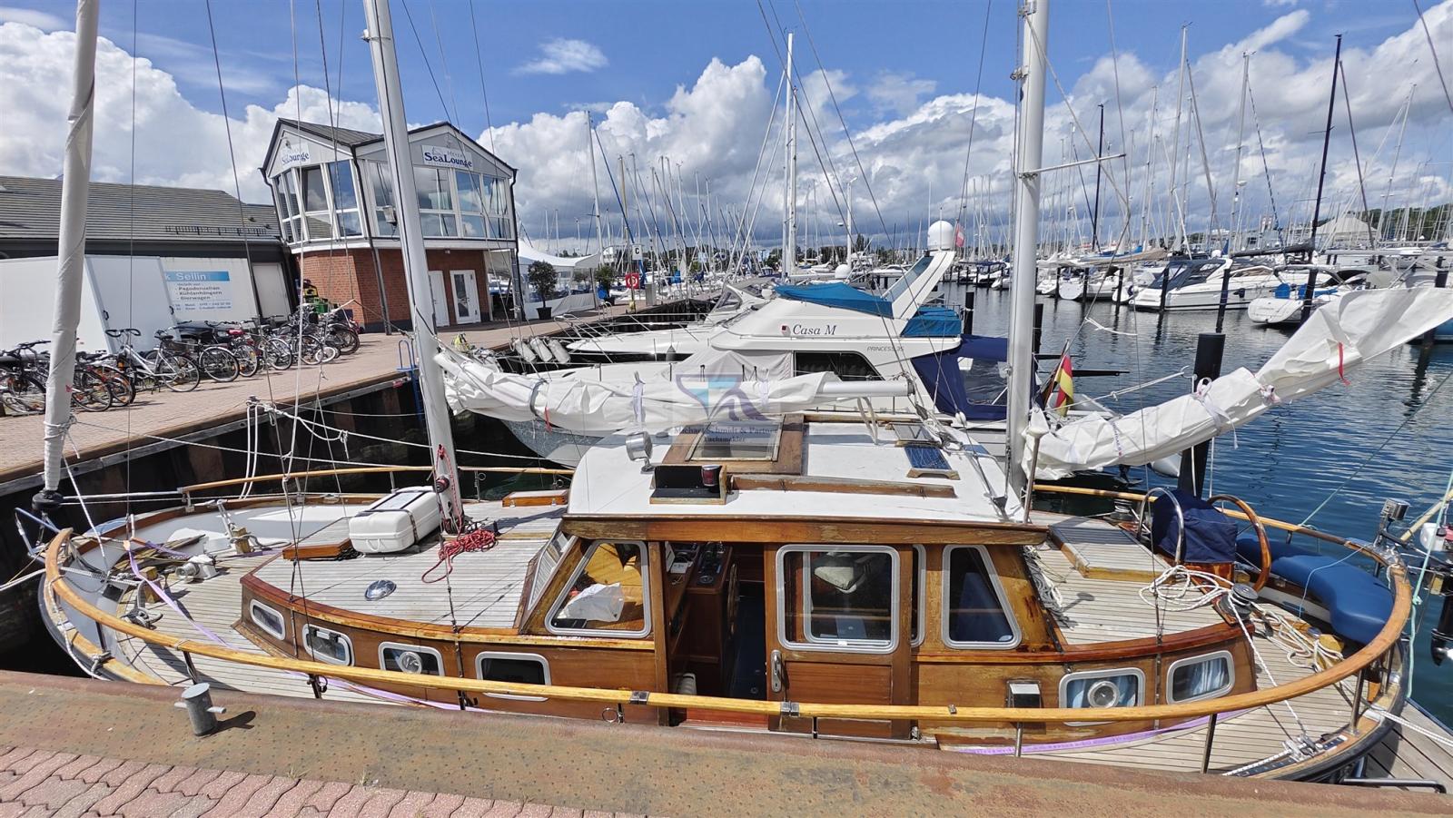 siltala Nauticat 33