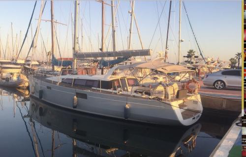 beneteau Sense 43