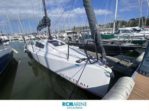 beneteau First 24