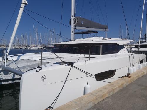 Fountaine pajot astrea 42
