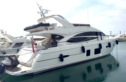 Princess yachts 72 motor yacht