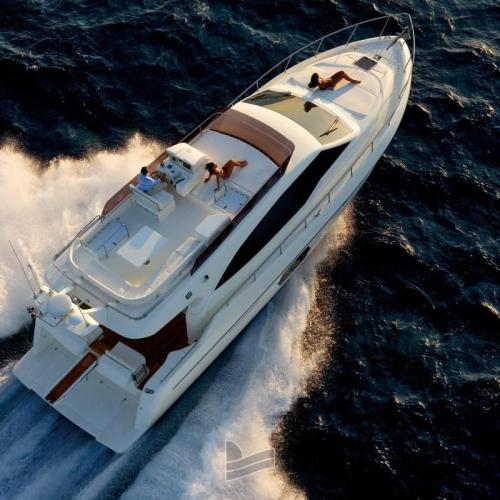 Ferretti yachts ferretti 530
