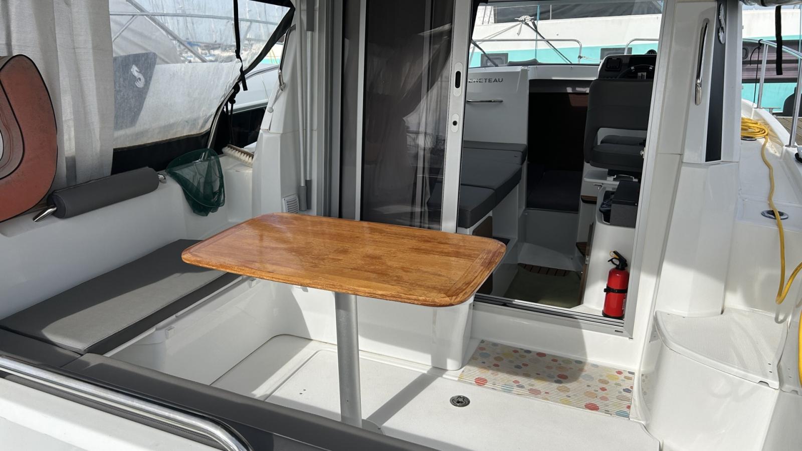 beneteau Antares 8 ob