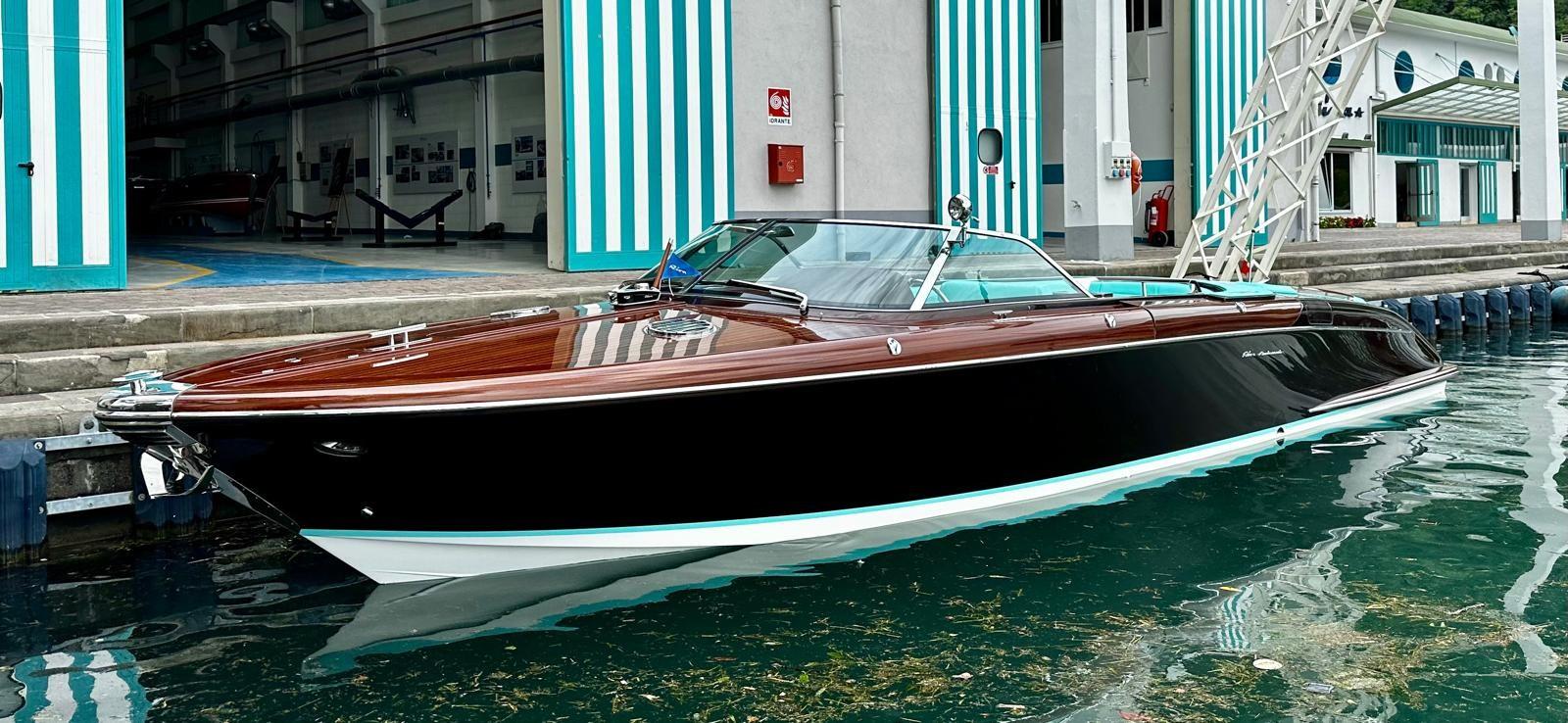 riva Anniversario