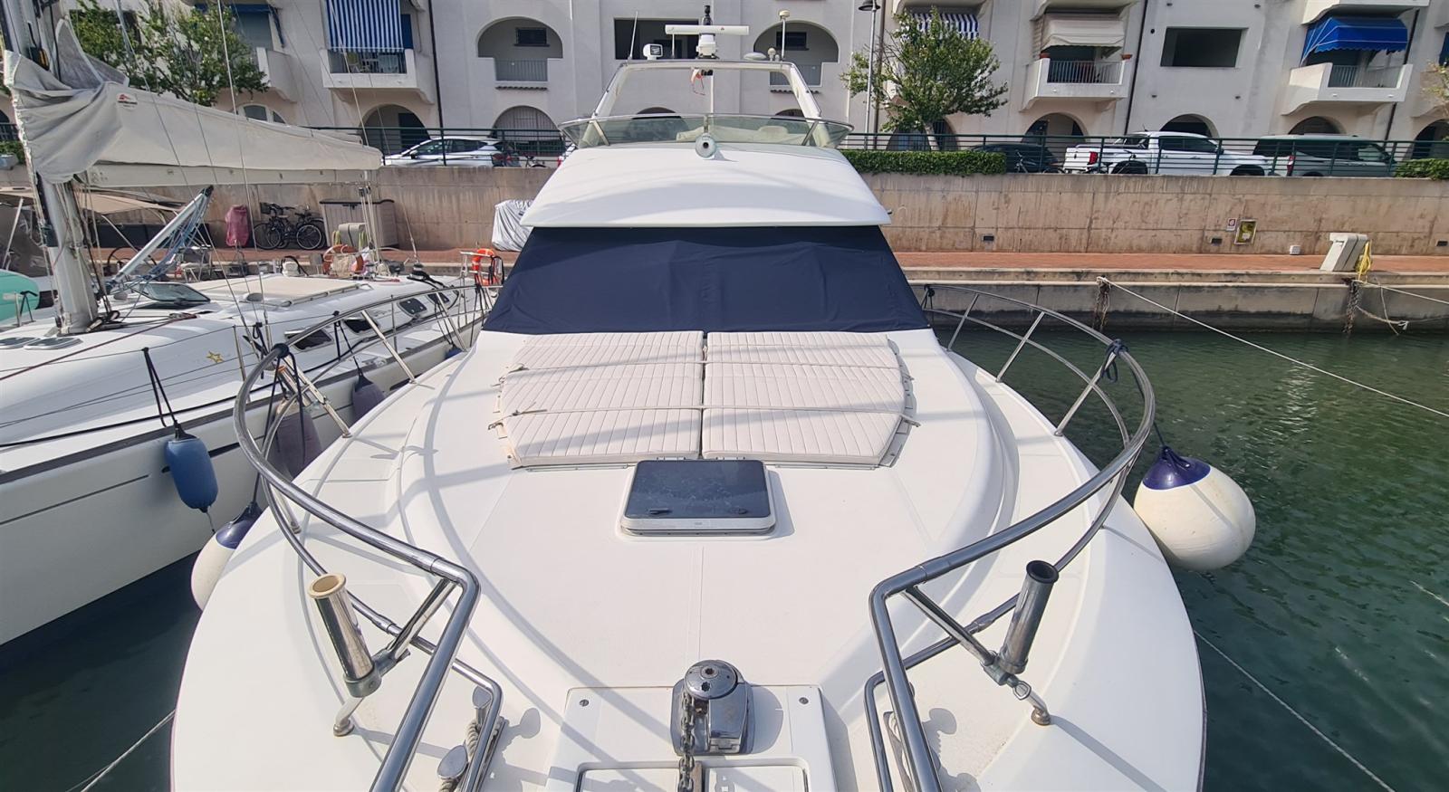 uniesse marine Uniesse 44 sc fly