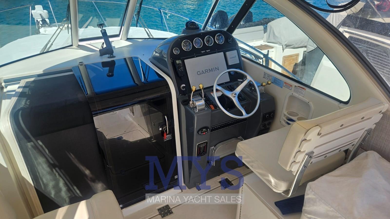 pursuit tiara 3100 offshore