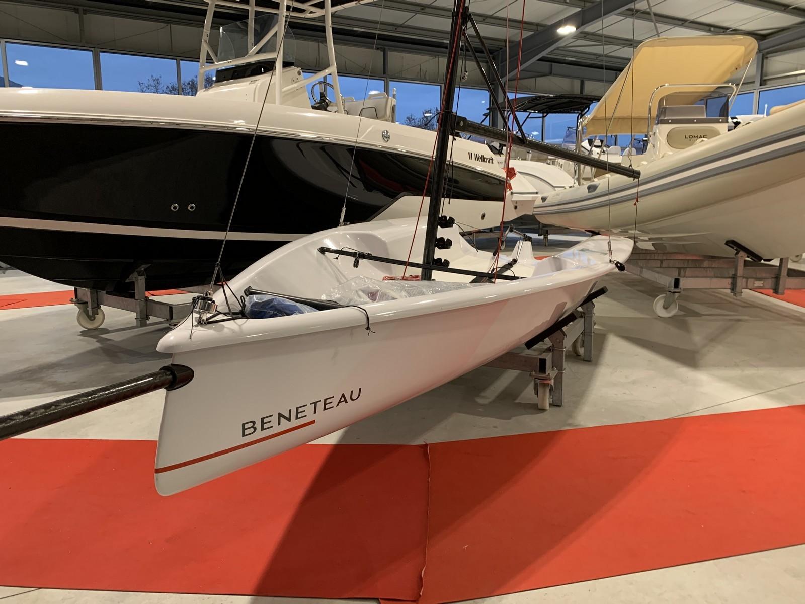 beneteau First 14