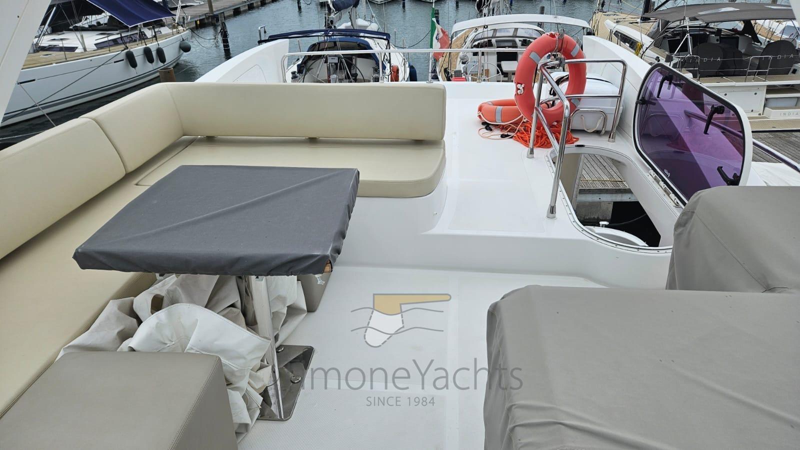 azimut 60 flybridge