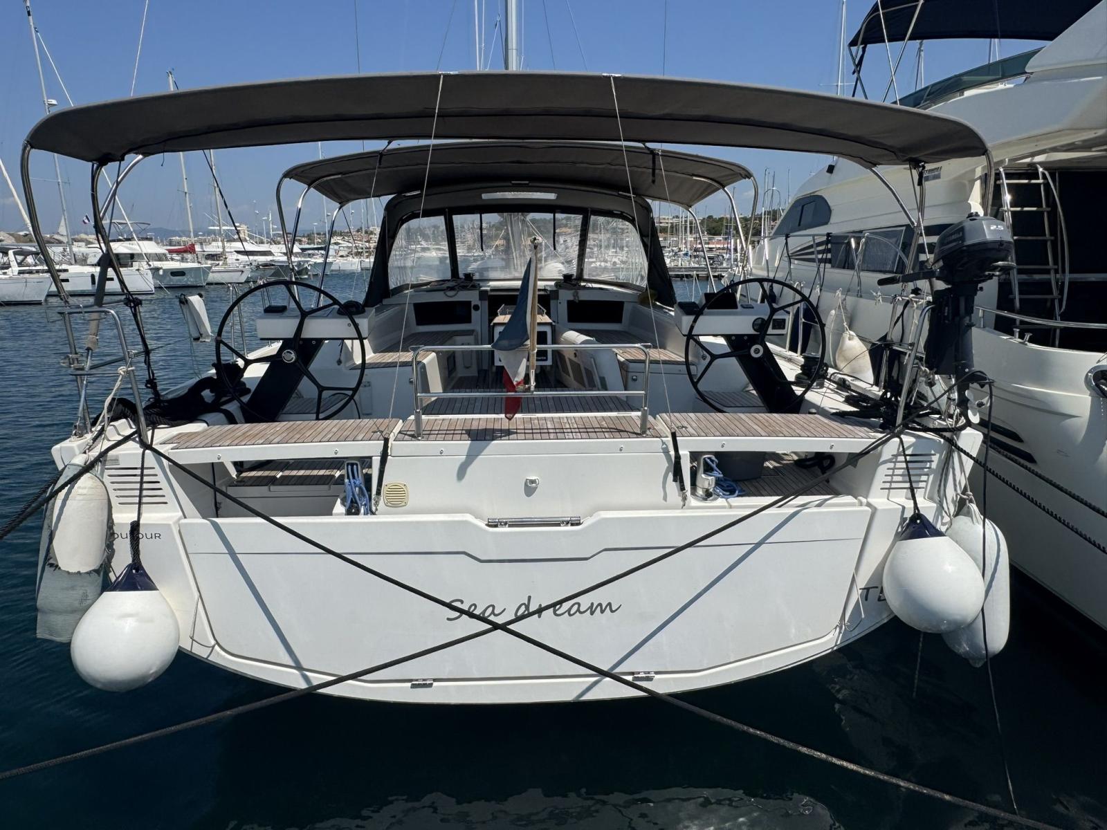 dufour yachts Dufour 530