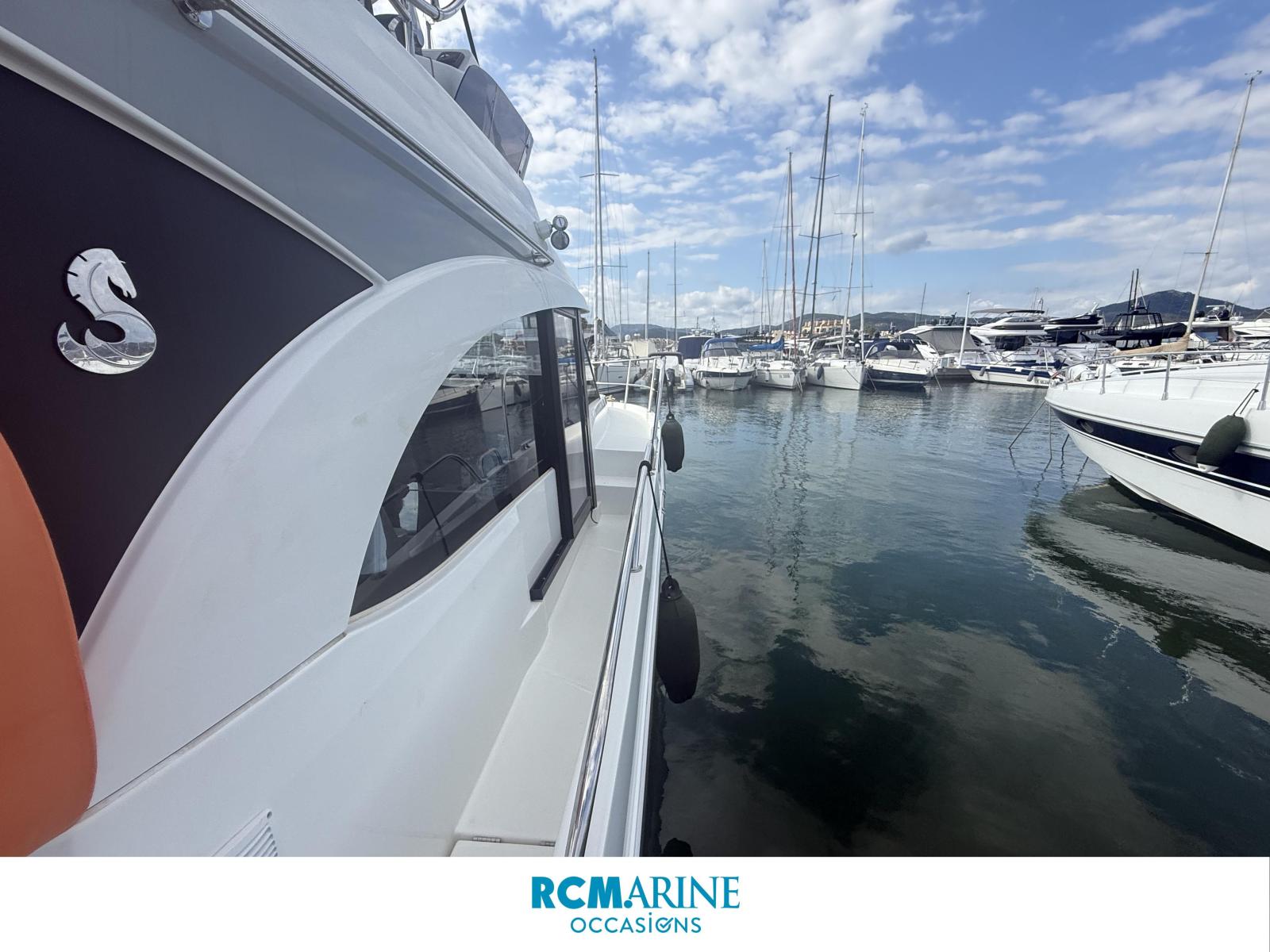 beneteau Antares 11 fly