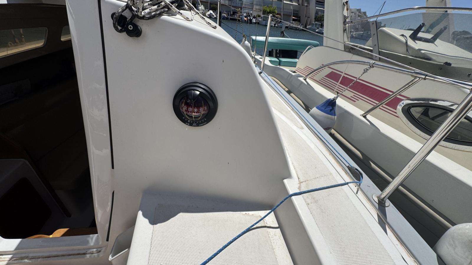 stocznia jachtowa navikom Viko s o23