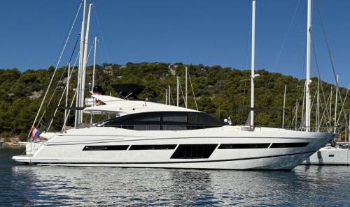 Princess yachts v85