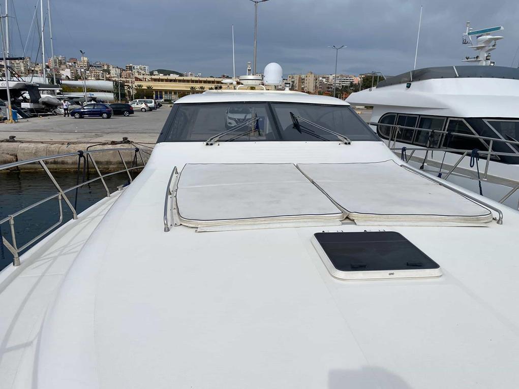 uniesse 57 Open