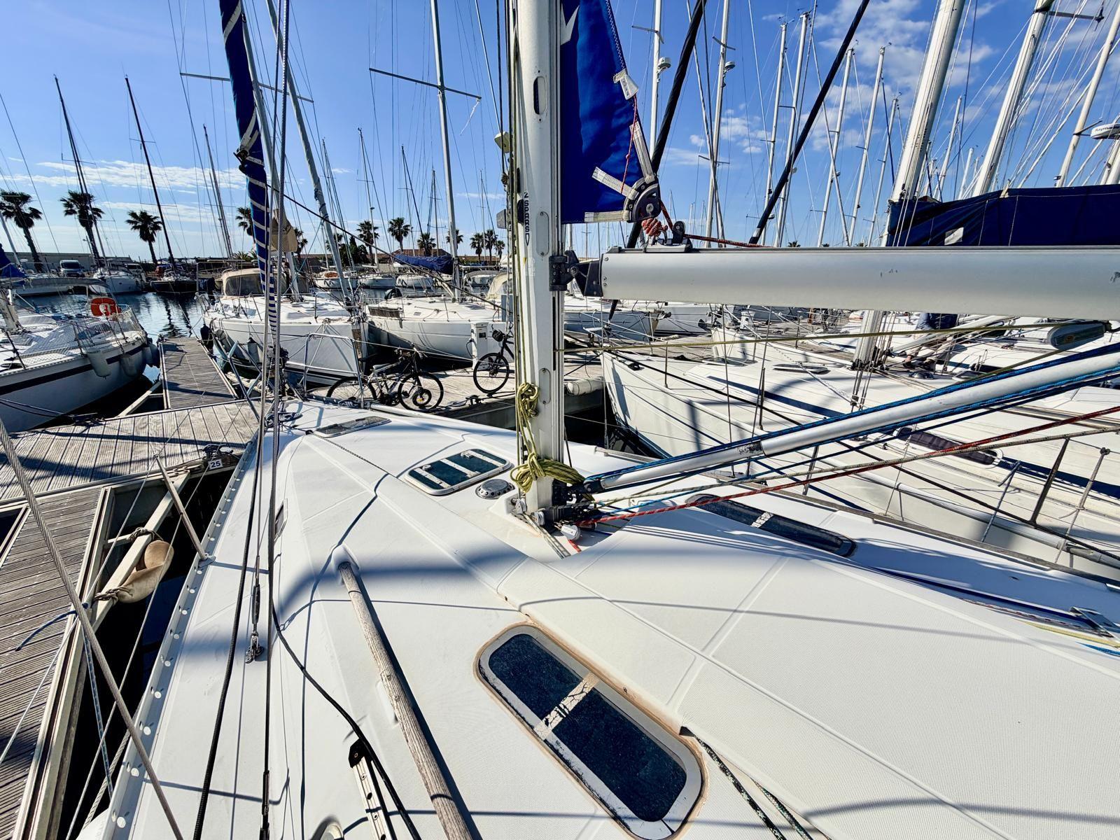 benetau Oceanis 351