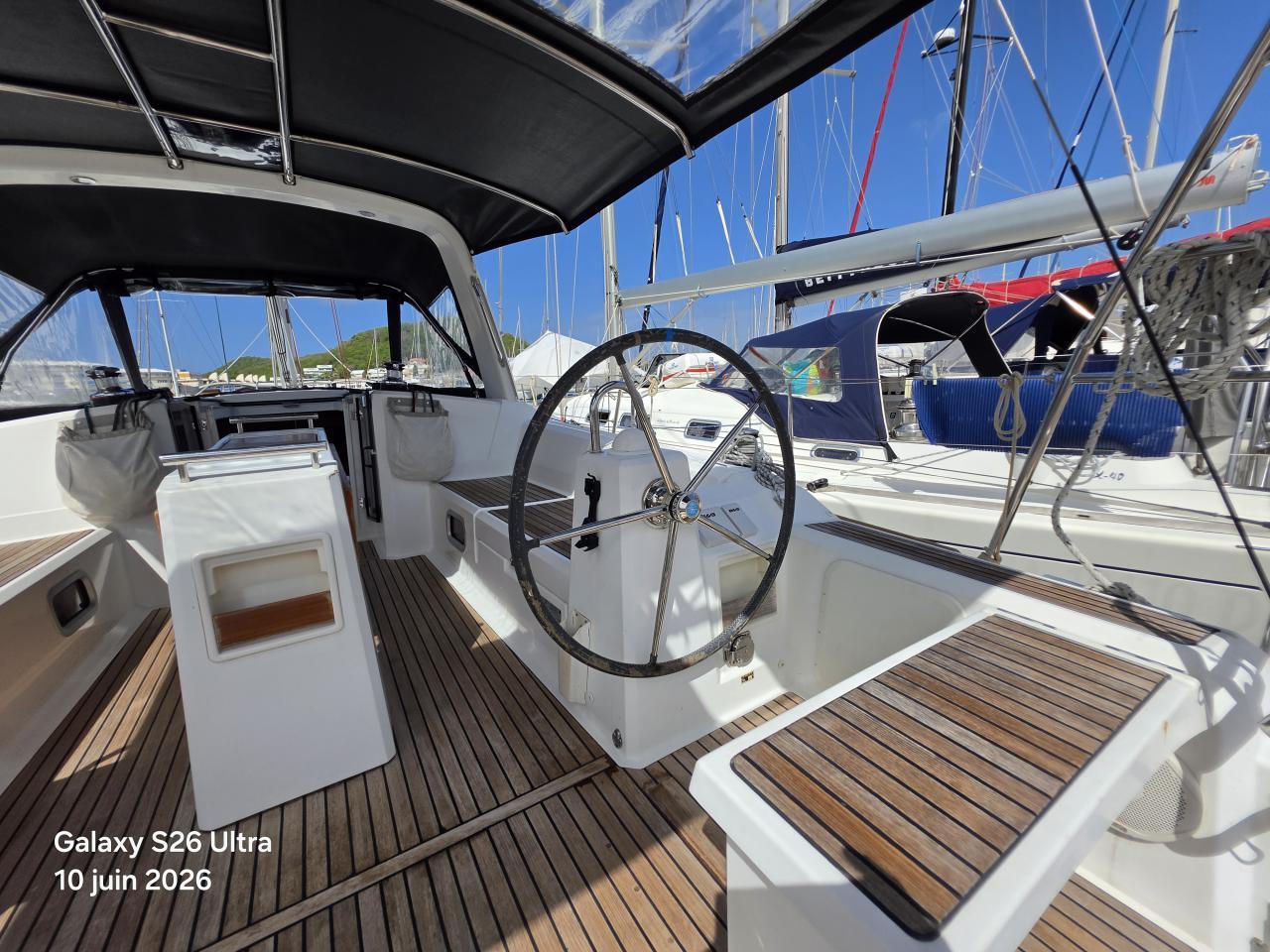 beneteau Oceanis 38