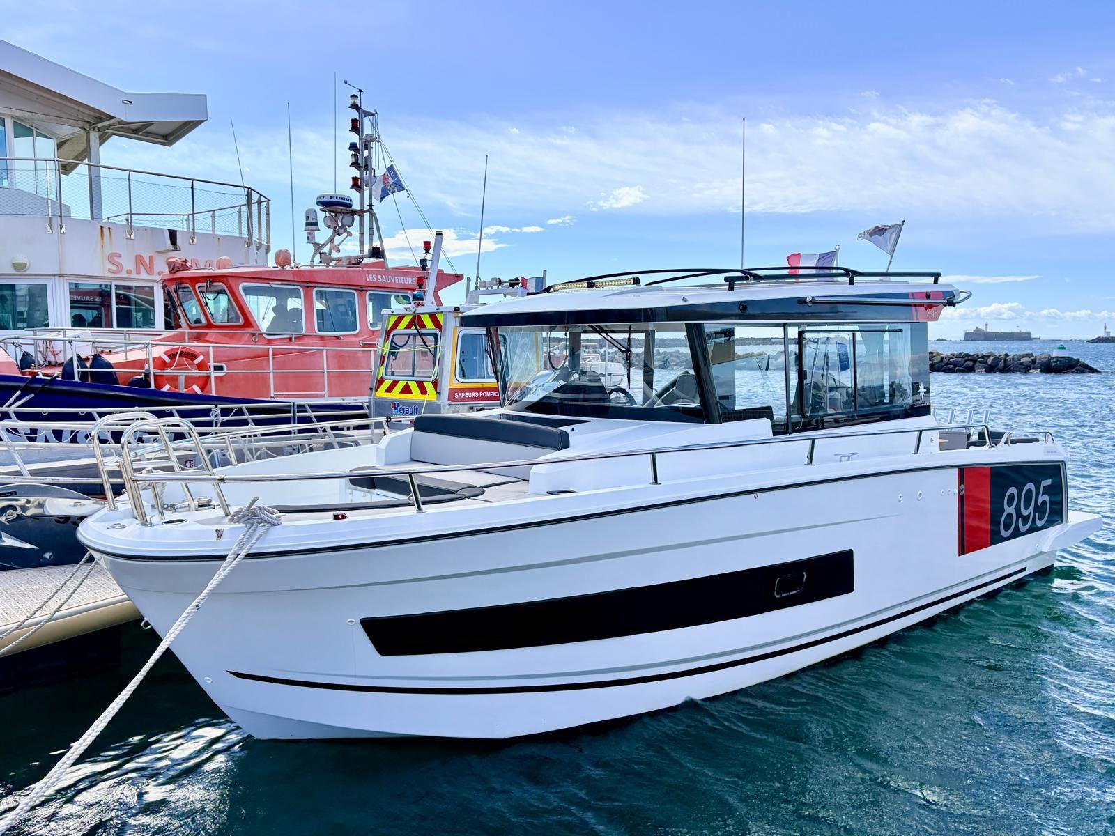 jeanneau Merry Fisher 895 Sport